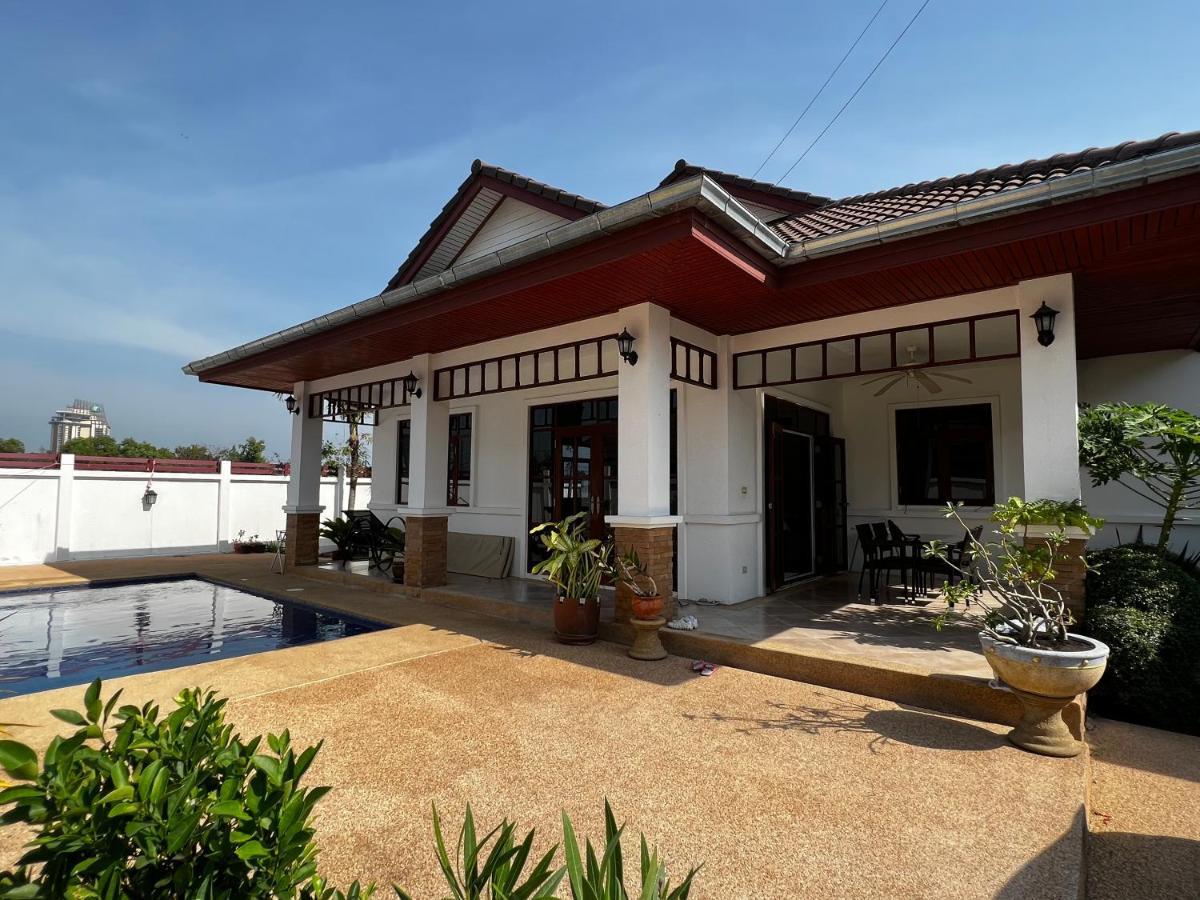 Private Pool-villa Baan Roth, Gated Community 24/7 Pousada